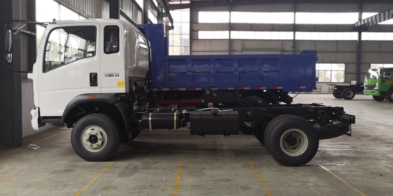 1-10 ton laadgewicht Sinotruk HOWO 5t 4X2 Dump Truck Light voor klantvereisten