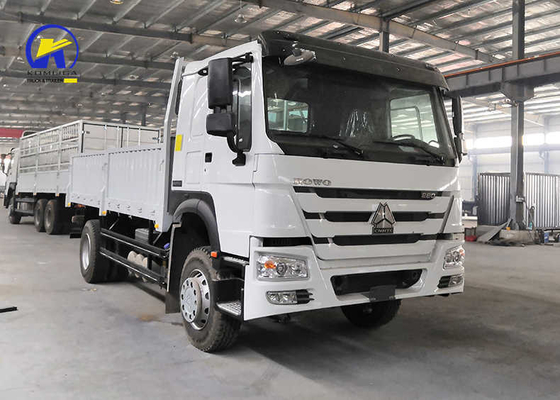 Gebruikte Sinotruk HOWO 4X2 6 wielen lichte vrachtwagen met dieselmotor model Yn4102qbzl