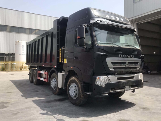 Gebruikte Sinotruk 8X4 12 Wielen 50 Tonnen HOWO Tipper Dump Truck met voorste hydraulische opheffing
