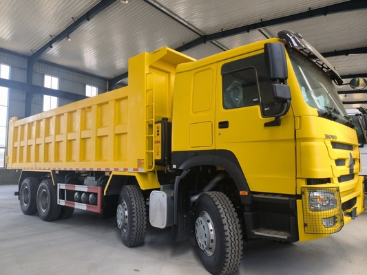 Sino Truck 8X4 Tipper Truck 12 Wheels Dump Truck met krachtige motor Wd615.47.D12.42