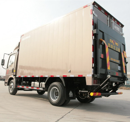 2.4 ton vooras Sinotruk HOWO 6 wielen 4X2 4X4 dump/cargo truck met grote capaciteit
