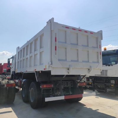 Gebruikte HOWO 6X4 10 wielen dumptruck met radiale banden ontwerp en after-sales service
