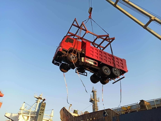 Sinotruk HOWO 6X4 Gebruikte dumptruck 10 wielen tipper truck met een capaciteit van 25-30 ton