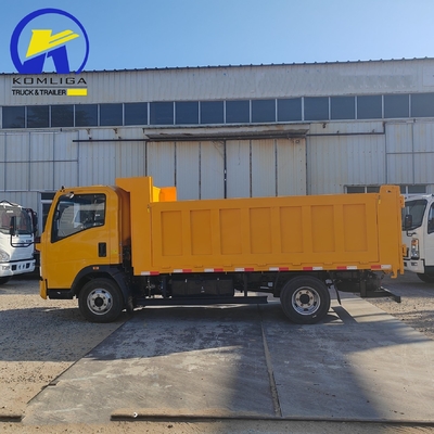 120L brandstoftankercapaciteit Diesel 4x2 5 ton Sinotruk HOWO Truck Benne dump tipper truck