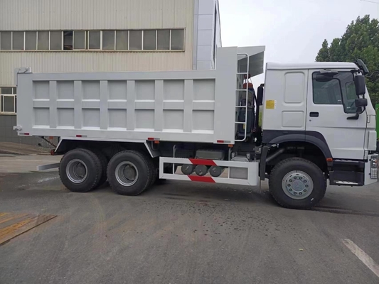 Eén slaapwagen met airconditioning Sinotruk HOWO 6X4 10 wielen Gebruikte dumper tipper mijnbouw dump truck