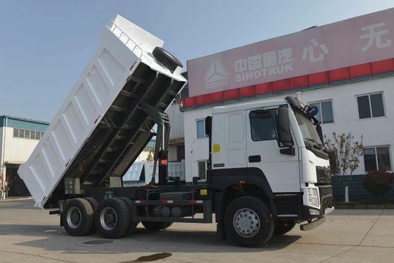 Radialbandenontwerp Gebruikte Sinotruk HOWO 6X4 Tipper Truck met HW19710 transmissie
