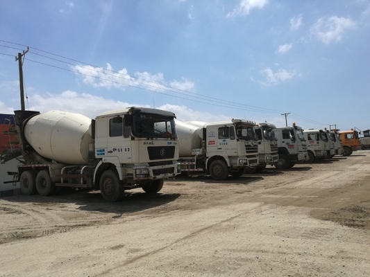 Shacman F2000 F3000 X3000 Zelflaadende Betonmixer Truck voor klantvereisten