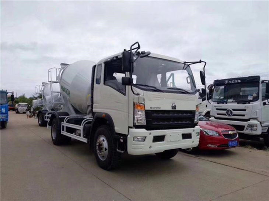 6 wielen Kleine 4x2 3 ton 5 ton Betonmixer Truck Mini met Euro 4 emissie standaard