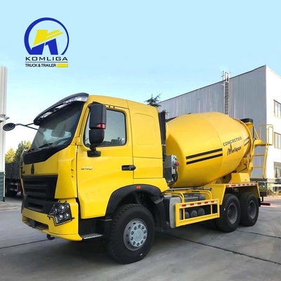 8560X2496X3800mm Gebruikte HOWO 6cbm 8cbm 9cbm Zelflaadende Betonmengtruck met pomp