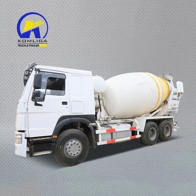 Gebruikte betonmixer met airconditioning en 9 plaatsen