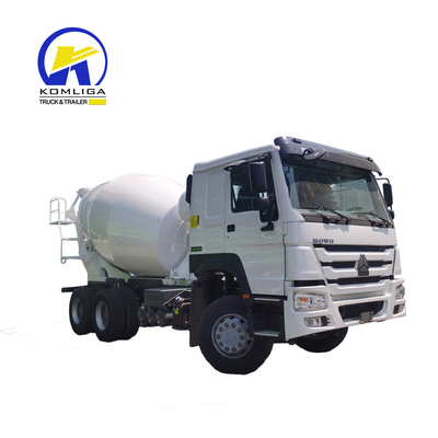 Gebruikte betonmixer met airconditioning en 9 plaatsen