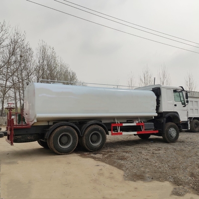 Zf8118 Sturing Sinotruck HOWO 20000 liter Weg Straat Water tank Sprinkler Truck