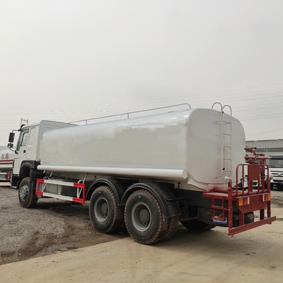 Zf8118 Sturing Sinotruck HOWO 20000 liter Weg Straat Water tank Sprinkler Truck