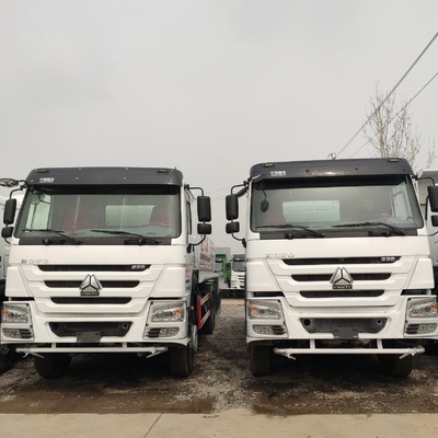 Sinotruck HOWO 371HP 6X4 water tank truck met motorcapaciteit&gt; 8L en duurzaam ontwerp