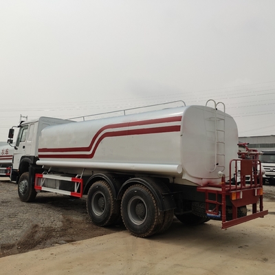 Sino Sinotruck HOWO 6X4 watertenktruck voor dieselbrandstof met een capaciteit van 20000/30000L