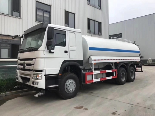 Sinotruck HOWO 6X4 371HP 380HP 20000L brandstoftankwagen met GCC-certificering en banden