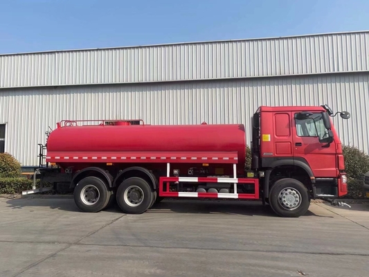 6 wielen 4X2 mini-olietanktruck met HW76 cabine één slaper ECE-certificeringsdimensie