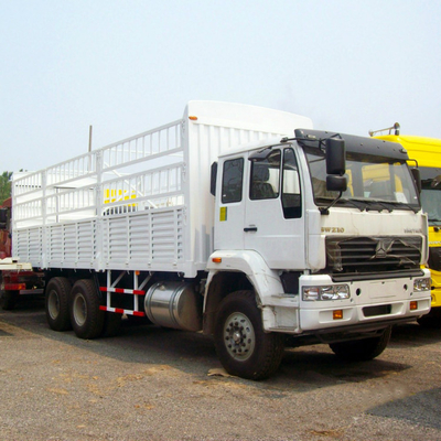 Sinotruck 6X4 Motorcapaciteit&gt;8L 371HP 30 ton HOWO 10 Wheeler Cargo Truck Aanpassing