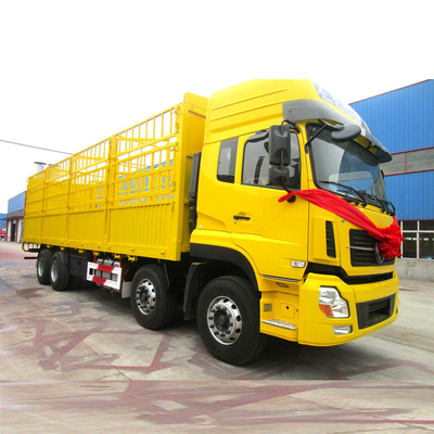 Zf8118 Stuur en gebruikte 6X4 40tons Heavy Duty Box Electric Cargo Truck Japan voor uw