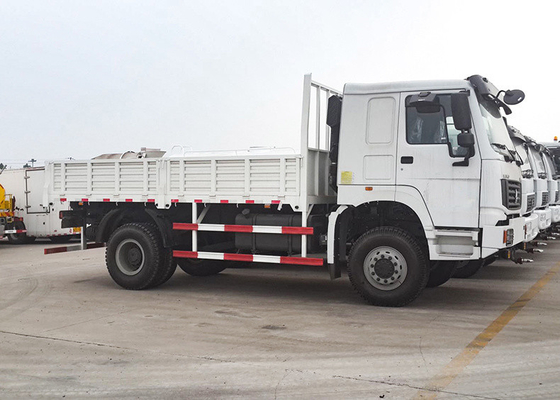 6×4 aandrijflijn Sinotruck 371HP HOWO Diesel Chinese vrachtwagen voor ISO-certificering