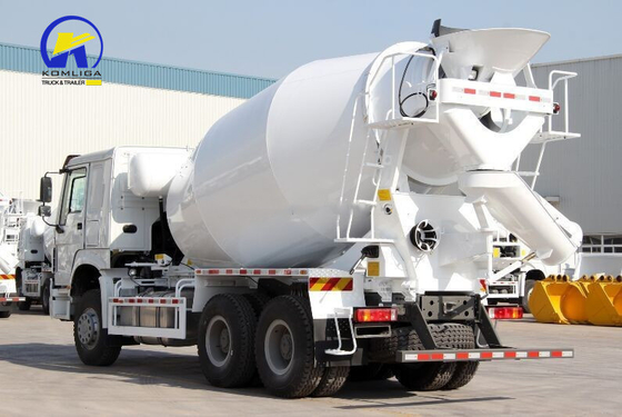 Heavy Duty Sinotruck HOWO 6X4 Bulk Cement Silos Truck met maximaal 300-400 pk