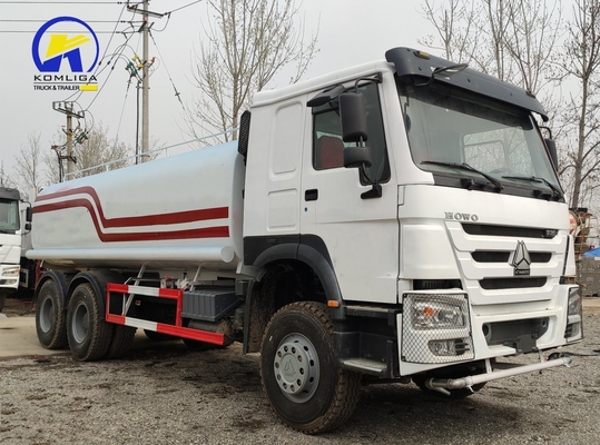 20 kubieke meter Sinotruck HOWO 6X4 waterverzorging met Wd615.47 motor