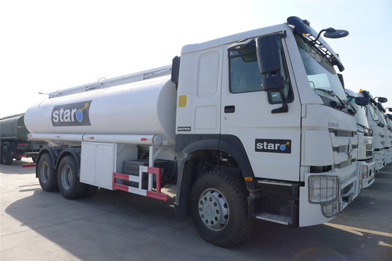 12 16m Sprinklering Area Fuel Dispenser Truck HOWO Shacman Fuel Tanker Fueling Truck