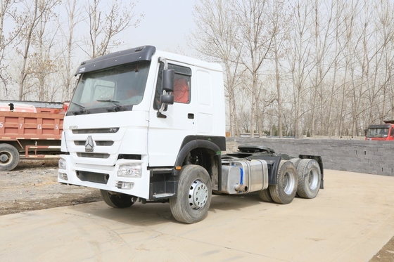 HOWO CNG-tractortruck/cargotruck/ voor transport met een hoge capaciteit