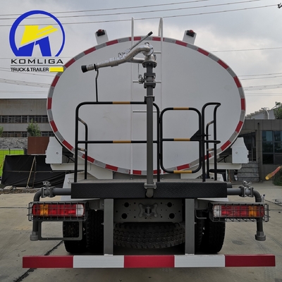 25cbm Sinotruk HOWO waterbespuittruck met D12.42 motor en Pto transmissie