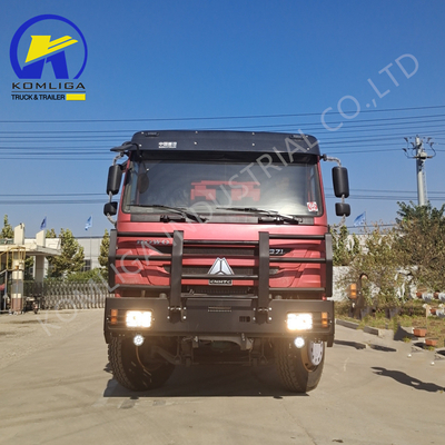 6X4 20-30 ton zwaar werk 3 as 10 wielen Sinotruk HOWO dumptruck met Hw76 cabine