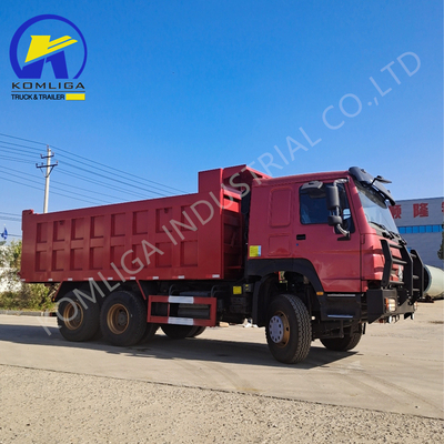 6X4 20-30 ton zwaar werk 3 as 10 wielen Sinotruk HOWO dumptruck met Hw76 cabine
