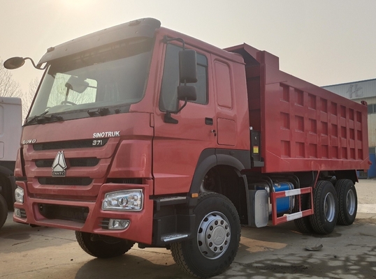 Tweedehands Euro 5 6X4 20-30 ton Zwaar werk 3 as 10 wielen Sinotruk HOWO Dump Truck
