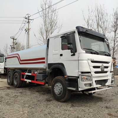 1X9000 Kgs Vooras Euro 2 Sinotruk HOWO 4X2/6X4/8X4 Sprinklertruck voor afvalwater