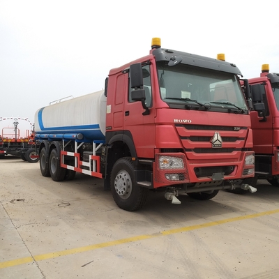 Aanpassing Sinotruk HOWO 4X2/6X4/8X4 Gebruikte watertruck met 20000 liter tankvolume