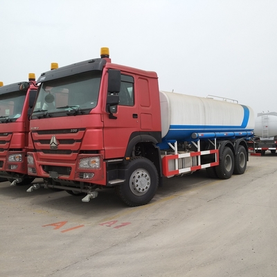 Aanpassing Sinotruk HOWO 4X2/6X4/8X4 Gebruikte watertruck met 20000 liter tankvolume