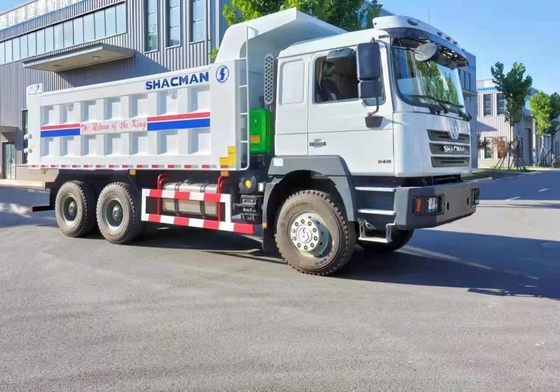 Shacman Tipper Truck H3000 6X4 230HP Dump Truck in Zimbabwe met een capaciteit van 25-30 ton