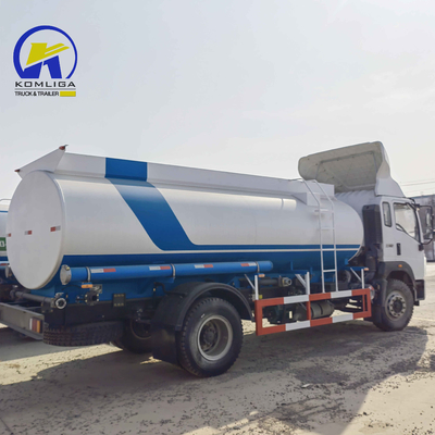 16 ton laadvermogen Achteras Sinotruk HOWO 6X4 water tank Truck Drinkwater Truck