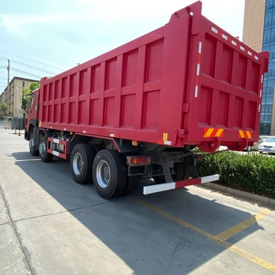 351-450 pk HOWO 8X4 Heavy Duty Dumper met 12 wielen en 300L Tanker