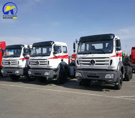 6X4 aandrijving North Benz Tractor Head Truck met 400L aluminium legering brandstof tank