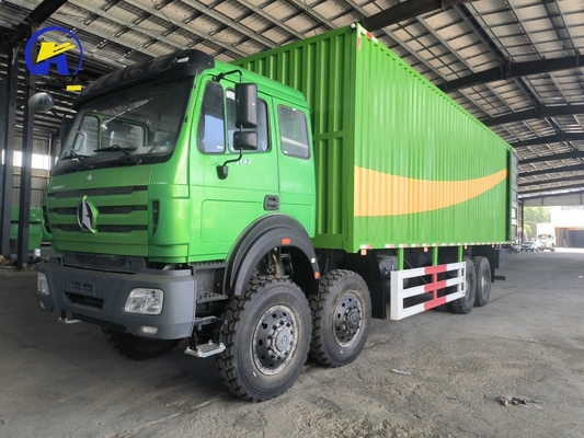 Beiben Benz 8X8 Diesel Heavy Duty Van Cargo Truck met uitgebreide cabine 300L Tanker
