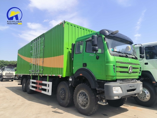 Beiben Benz 8X8 Diesel Heavy Duty Van Cargo Truck met uitgebreide cabine 300L Tanker