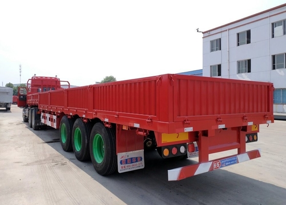 Tri-axel 600 mm 800 mm zijwand aanhangwagen met Tare Gewicht ca. 6.7 T staalstructuur