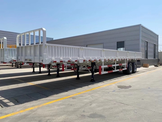 3 Assen Zijdekanten Truck Halve aanhangwagen Truck met en Tare Gewicht van ca. 6,7 T