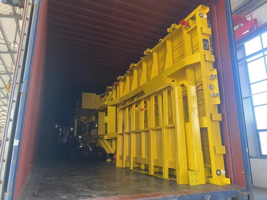 Gereedschapskist Uitgerust met platbed aanhangwagen met rampe en handig ABS anti-blokkeringremsysteem