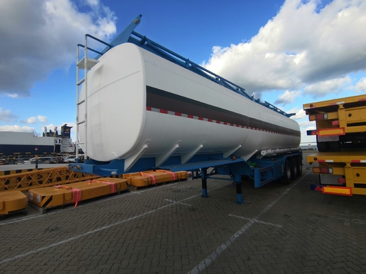Sinotruk HOWO brandstoftank aanhanger voor Afrika Wabco Relay Valve Customized Configuration