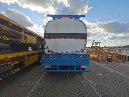 Sinotruk HOWO brandstoftank aanhanger voor Afrika Wabco Relay Valve Customized Configuration