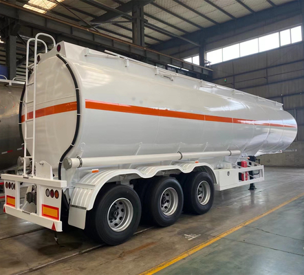 Lichte 3 assen 40 50 ton brandstoftanker Semi-trailer met 6 PCS T30/30 remkamers