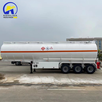40000L brandstoftank Tri-Axles Semi-trailer met ontladingsval 4&quot; API adapter klep