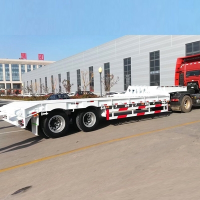 Low Height Bed 40ft 60tons Lowboy Ramps Trailer met ABS anti-blokkering rem systeem