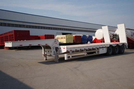 3 assen 50 ton 60 ton 13m Ganshals Hydraulisch laag bed laag ladingsapparaat laagbed aanhangwagen